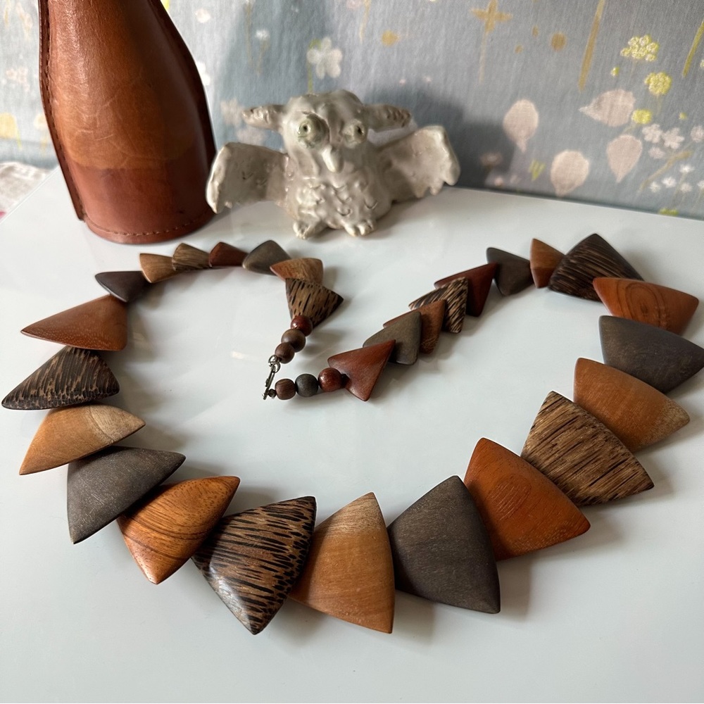 vintage midcentury mixed wood statement necklace - Picture 1 of 4